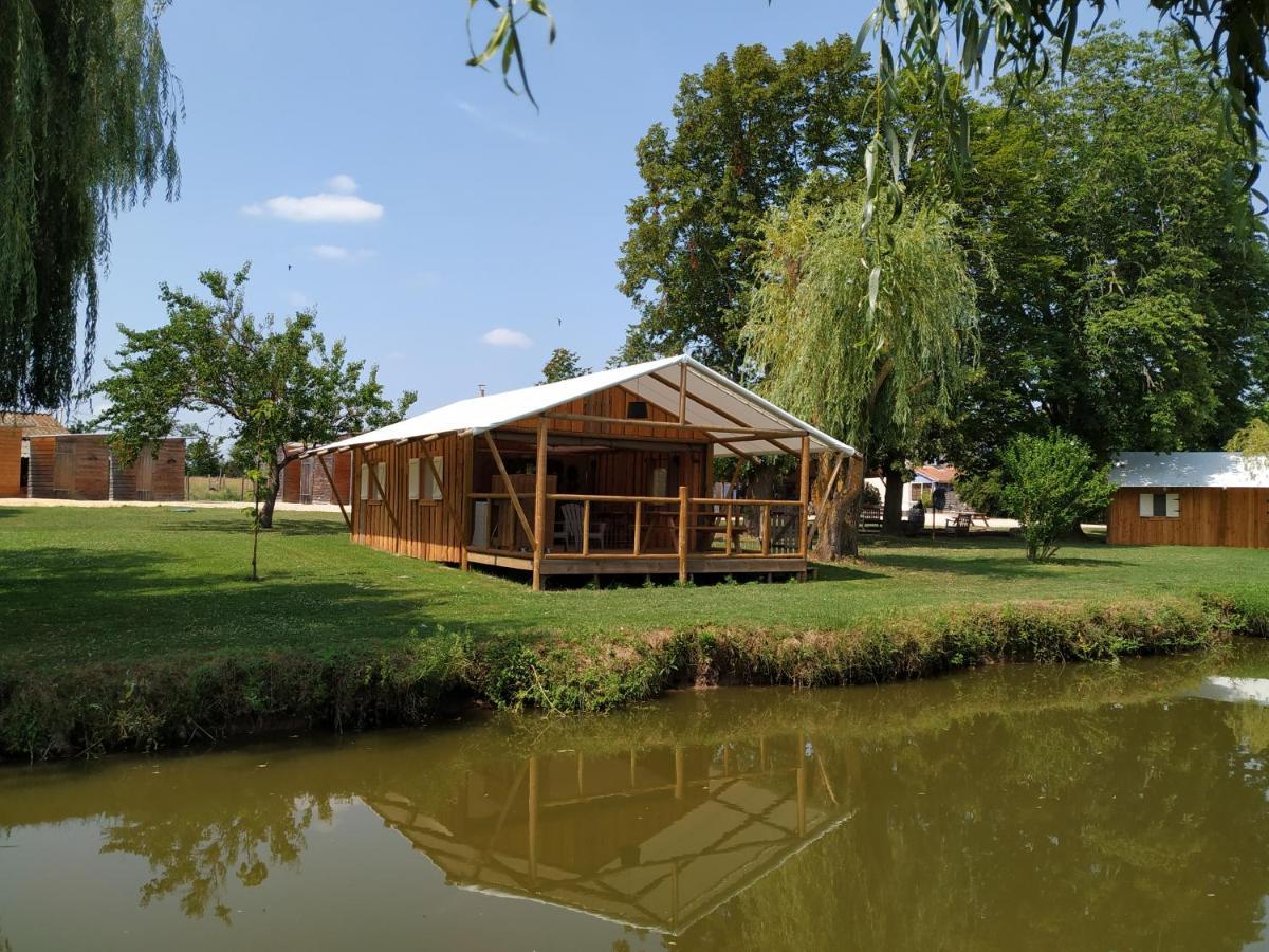 Bed and Breakfast Domaine Ramonjavel, glamping&alpaca's Fongrave Esterno foto