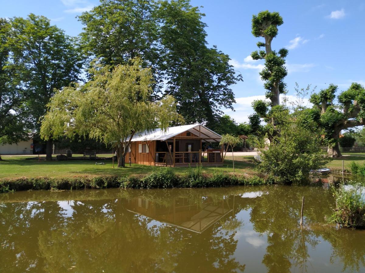 Bed and Breakfast Domaine Ramonjavel, glamping&alpaca's Fongrave Esterno foto