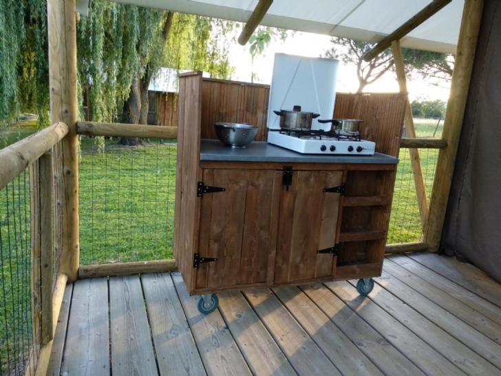 Bed and Breakfast Domaine Ramonjavel, glamping&alpaca's Fongrave Esterno foto